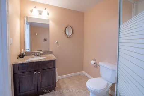 Photo 24 at 226 Kayla Crescent, Maple, Vaughan