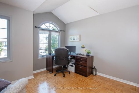 Photo 31 at 226 Kayla Crescent, Maple, Vaughan