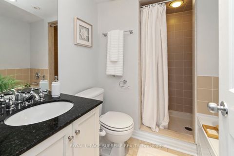 Photo 23 at 37 - 6 Wellesley Place, North St. James Town, Toronto