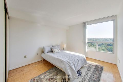 Photo 18 at 1201 - 5 Concorde Place, Don Mills, Toronto