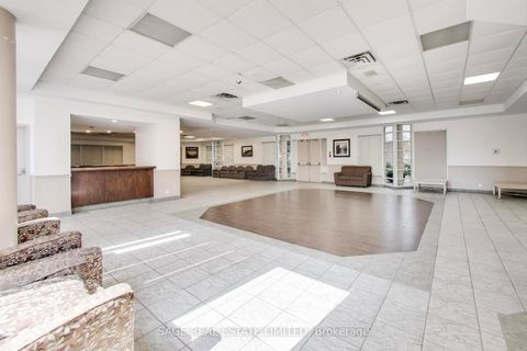 Photo 32 at 1201 - 5 Concorde Place, Don Mills, Toronto