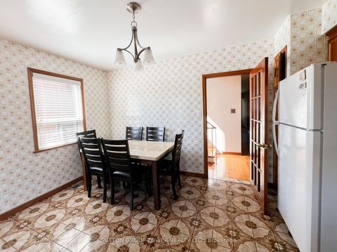 Photo 6 at 107 Caledonia Road, Davenport, Toronto
