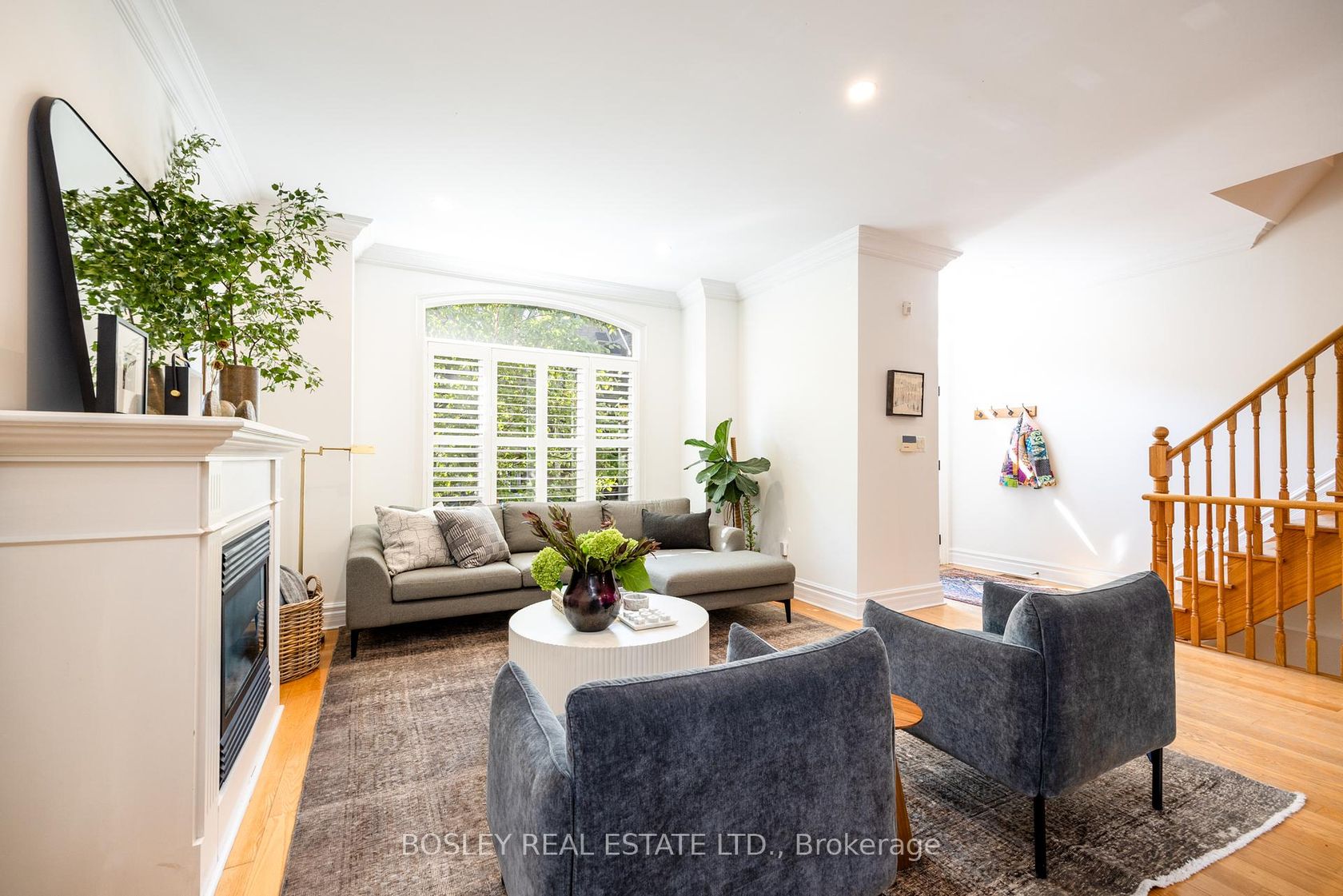 5 Lukow Terrace, Roncesvalles, Toronto 