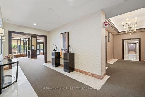 Photo 3 at 1505 - 33 Weldrick Road E, Observatory, Richmond Hill