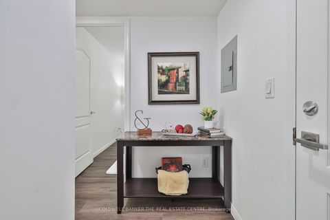 Photo 5 at 203 - 18 Stafford Street, Niagara, Toronto