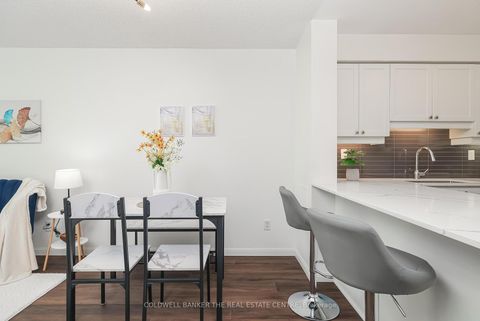 Photo 20 at 203 - 18 Stafford Street, Niagara, Toronto