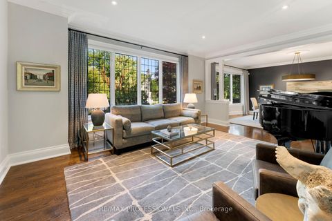 Photo 5 at 40 Edgehill Road, Humber Valley, Toronto