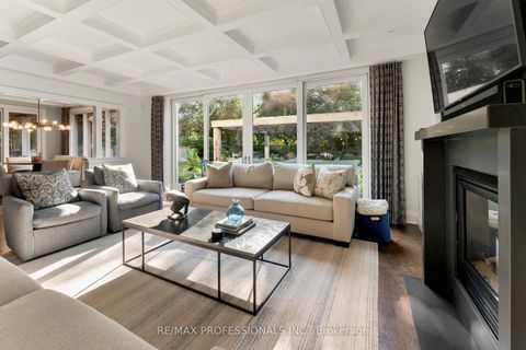 Photo 18 at 40 Edgehill Road, Humber Valley, Toronto