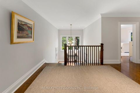 Photo 22 at 40 Edgehill Road, Humber Valley, Toronto