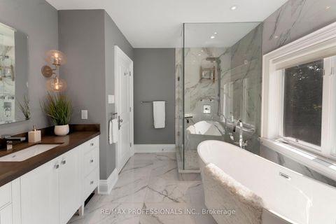 Photo 23 at 40 Edgehill Road, Humber Valley, Toronto