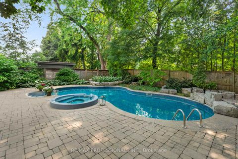 Photo 42 at 40 Edgehill Road, Humber Valley, Toronto