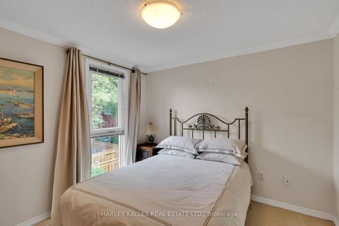 Photo 29 at 68 Sylvan Valleyway, Nortown, Toronto