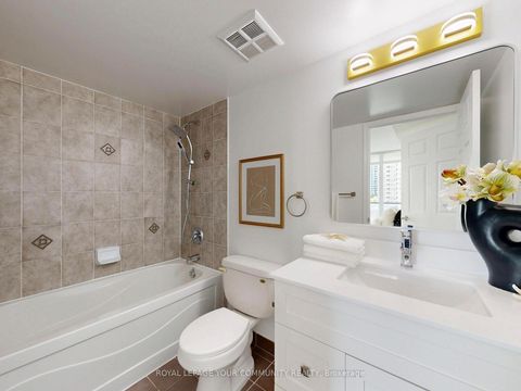 Photo 15 at 610 - 5500 Yonge Street, Willowdale West, Toronto