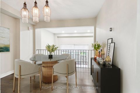 Photo 10 at 29 - 15 Huntingwood Drive, L'Amoreaux, Toronto