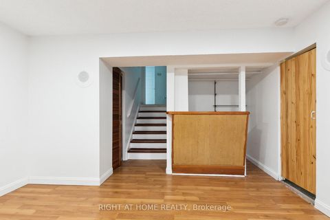 Photo 27 at 29 - 15 Huntingwood Drive, L'Amoreaux, Toronto