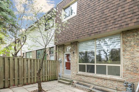 Photo 33 at 29 - 15 Huntingwood Drive, L'Amoreaux, Toronto