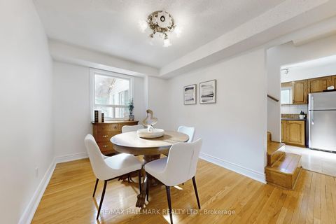 Photo 5 at 6 Gradwell Drive, Cliffcrest, Toronto