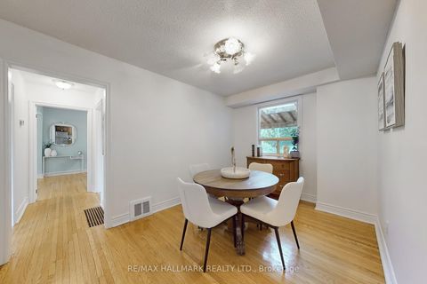 Photo 6 at 6 Gradwell Drive, Cliffcrest, Toronto