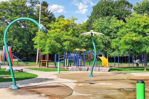 Photo 37 at 6 Gradwell Drive, Cliffcrest, Toronto