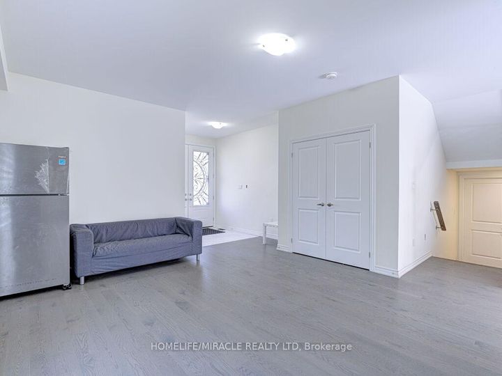 Photo 7 at 8 Jenwood Crescent, Wellington North, Brampton