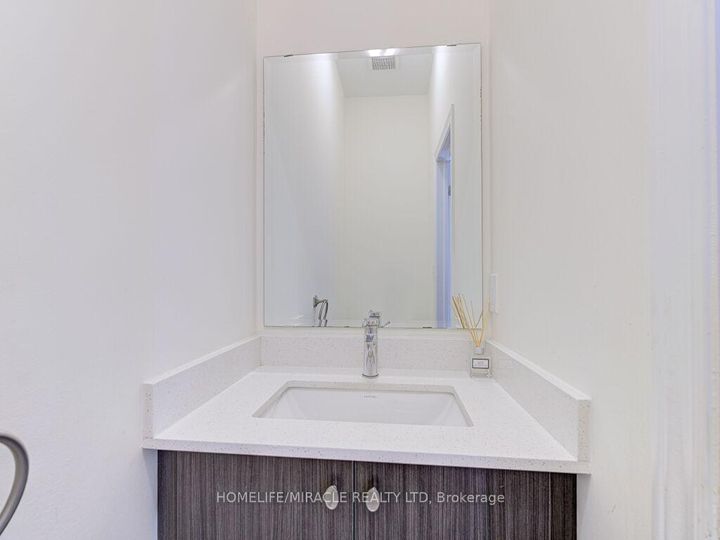 Photo 15 at 8 Jenwood Crescent, Wellington North, Brampton