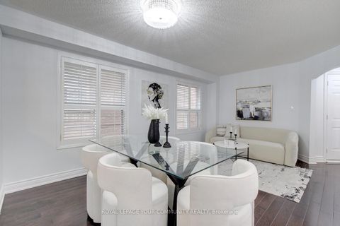 Photo 13 at 2 Bestview Crescent, Rural Vaughan, Vaughan