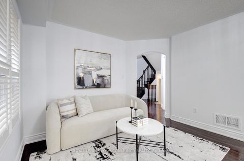 Photo 18 at 2 Bestview Crescent, Rural Vaughan, Vaughan