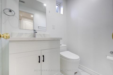 Photo 36 at 2 Bestview Crescent, Rural Vaughan, Vaughan