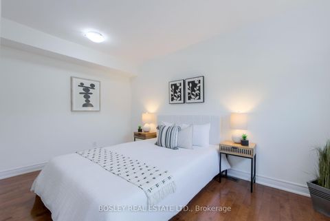 Photo 20 at 188 McCaul Street, Chinatown, Toronto