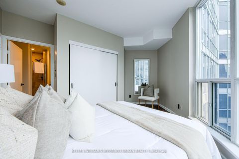 Photo 19 at 2501 - 218 Queens Quay W, Waterfront Communities C1, Toronto