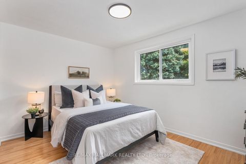Photo 14 at 7 Wagner Drive, West Hill, Toronto