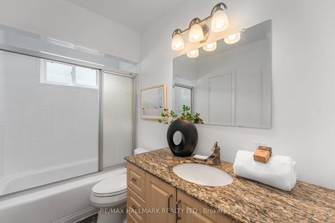 Photo 21 at 7 Wagner Drive, West Hill, Toronto