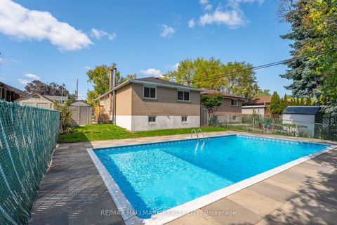 Photo 29 at 7 Wagner Drive, West Hill, Toronto