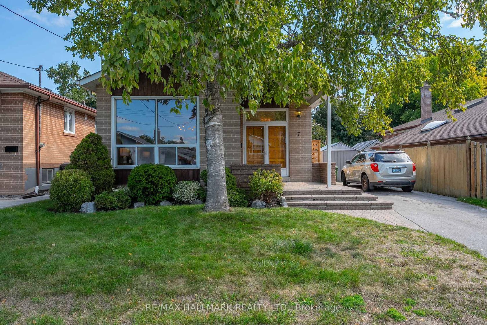 7 Wagner Drive, West Hill, Toronto 