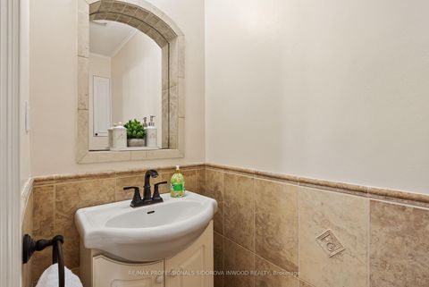 Photo 9 at 38 Warren Crescent, Lambton Baby Point, Toronto