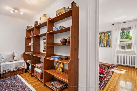 Photo 21 at 38 Warren Crescent, Lambton Baby Point, Toronto