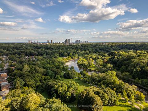 Photo 39 at 38 Warren Crescent, Lambton Baby Point, Toronto