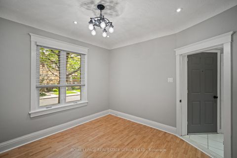 Photo 5 at 712 Gladstone Avenue, Junction, Toronto