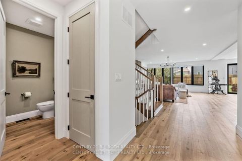 Photo 4 at 46 Tyndale Road, South Shore, Barrie