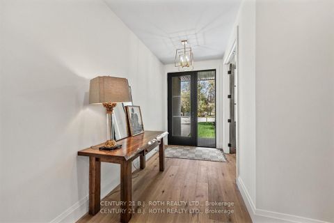 Photo 6 at 46 Tyndale Road, South Shore, Barrie