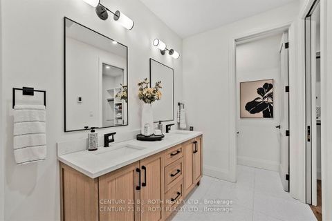 Photo 24 at 46 Tyndale Road, South Shore, Barrie