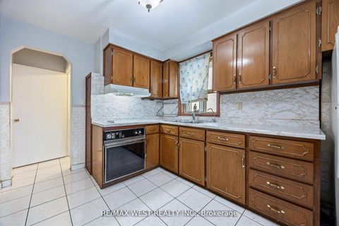 Photo 5 at 47 Brawley Avenue, City Centre West, Toronto