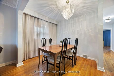 Photo 12 at 47 Brawley Avenue, City Centre West, Toronto