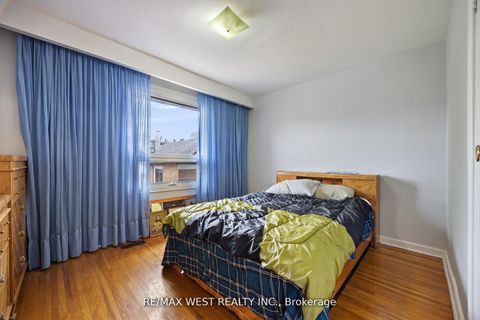 Photo 16 at 47 Brawley Avenue, City Centre West, Toronto