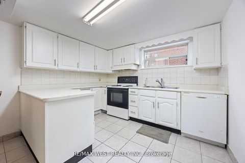 Photo 23 at 47 Brawley Avenue, City Centre West, Toronto