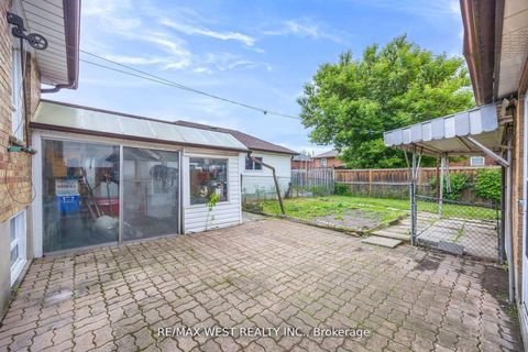 Photo 32 at 47 Brawley Avenue, City Centre West, Toronto