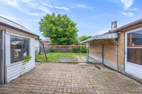 Photo 33 at 47 Brawley Avenue, City Centre West, Toronto