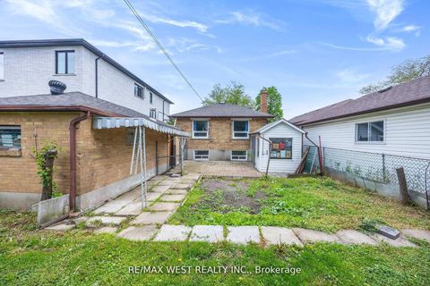 Photo 34 at 47 Brawley Avenue, City Centre West, Toronto
