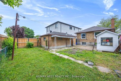 Photo 35 at 47 Brawley Avenue, City Centre West, Toronto