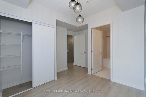Photo 18 at 719 - 50 Dunfield Avenue, Mount Pleasant East, Toronto